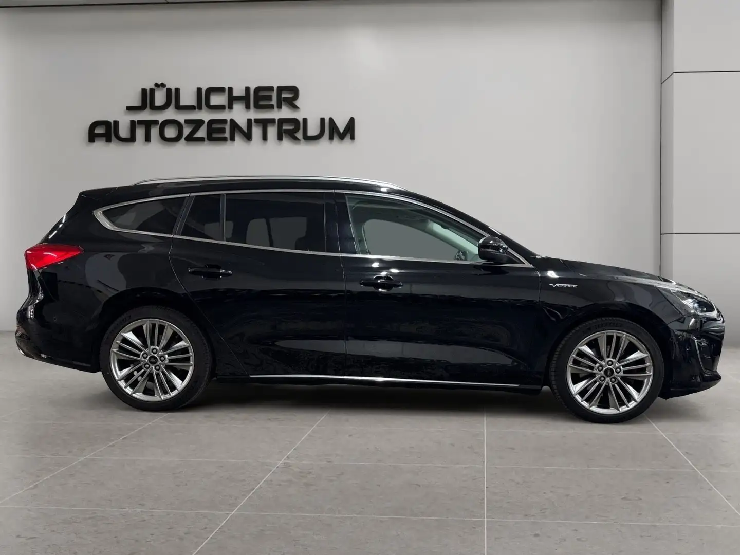 Ford Focus Turnier Vignale Aut., 2.Hand, Bang/Olufsen Noir - 2