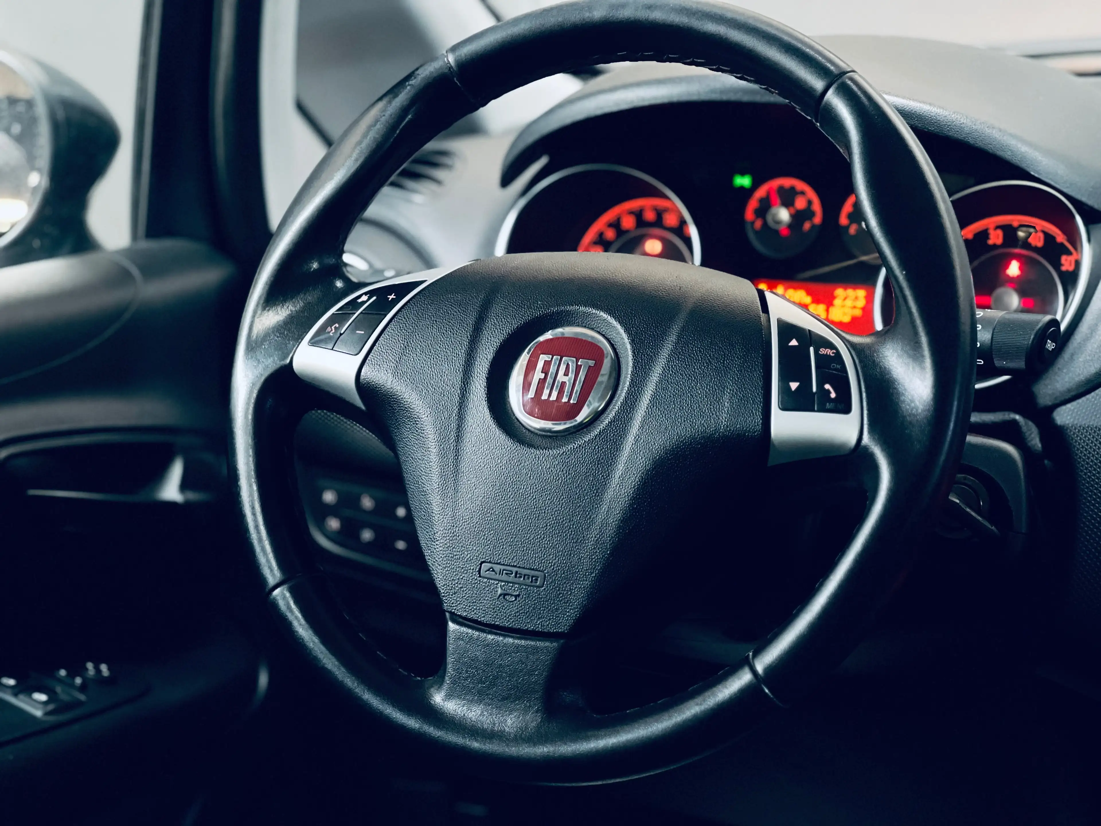 Fiat Punto Punto 1.2i **CLIMATISATION**EURO6b** — photo 10