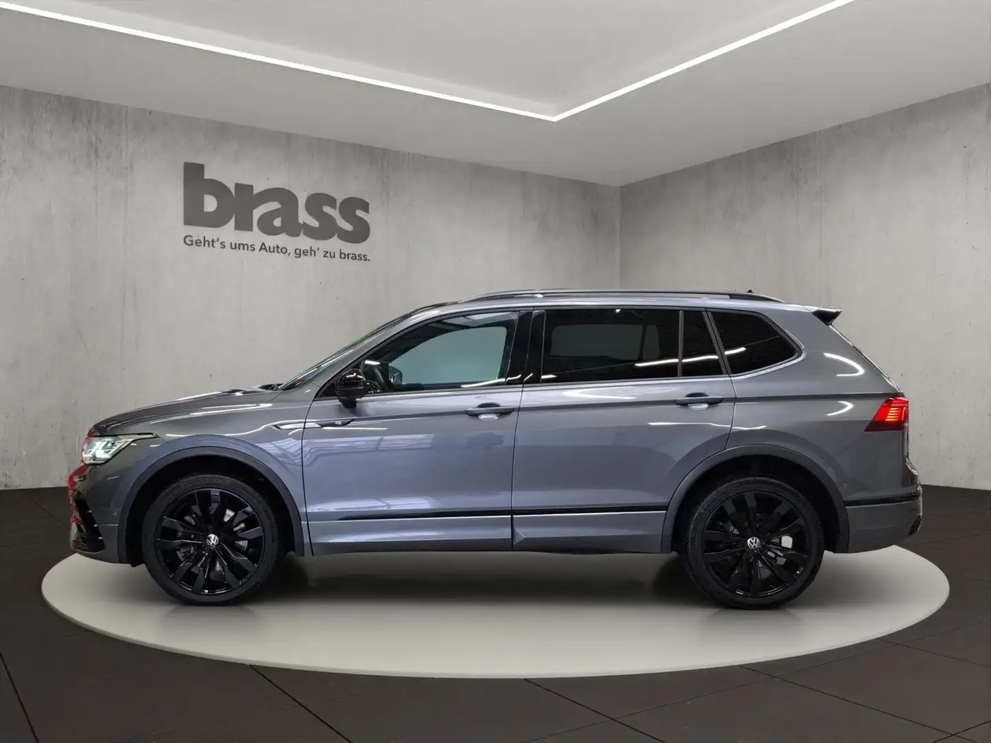 Volkswagen Tiguan Allspace R-Line 2.0l TDI SCR 4Motion 7-Ga Grau - 2