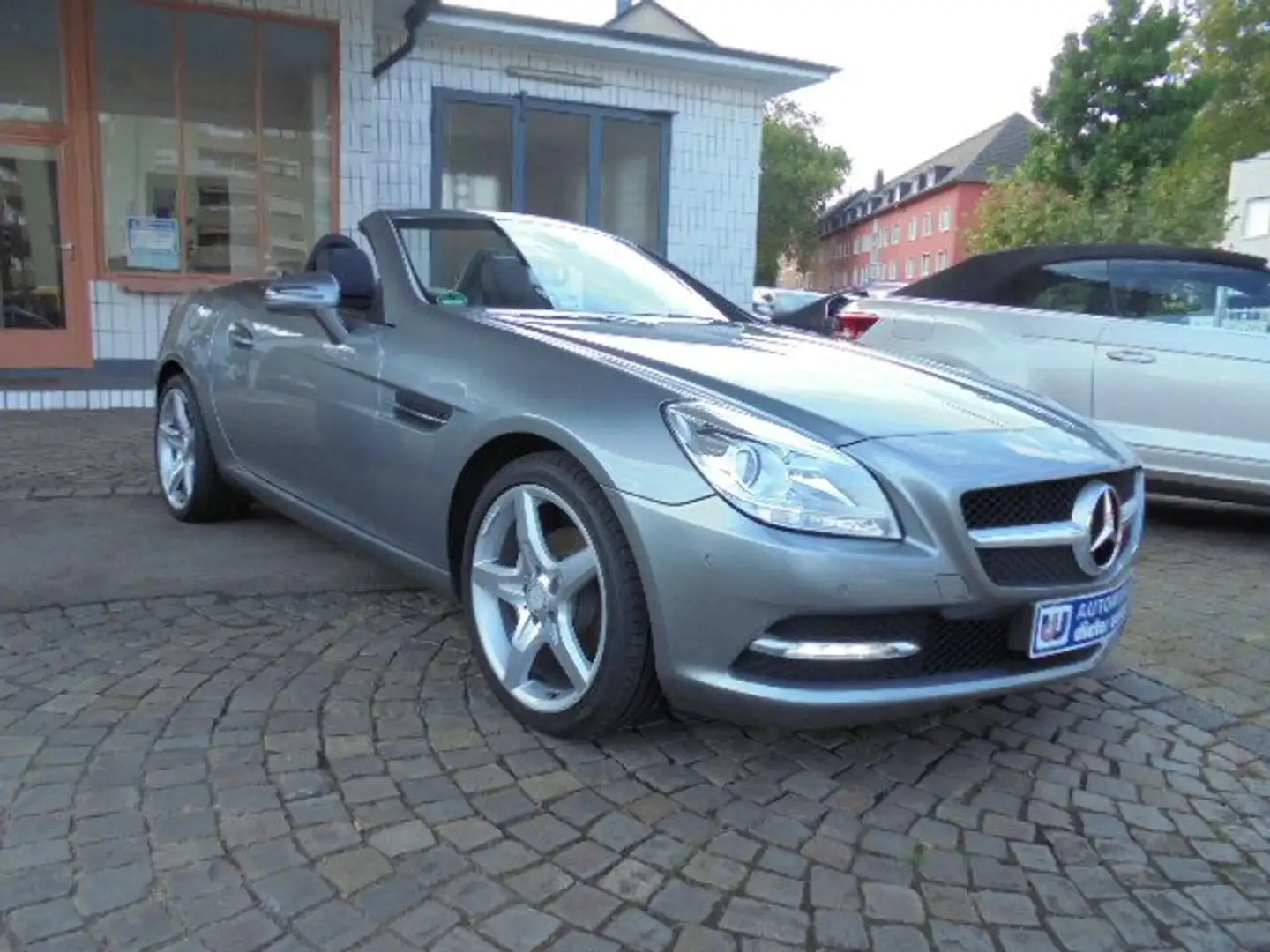 Mercedes-Benz SLK 200 7G-TRONIC 18Zoll AMG,Leder-Sportsitze,1A Zustand! Gris - 1