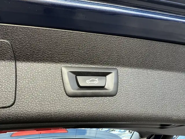 BMW 2 Series view 18