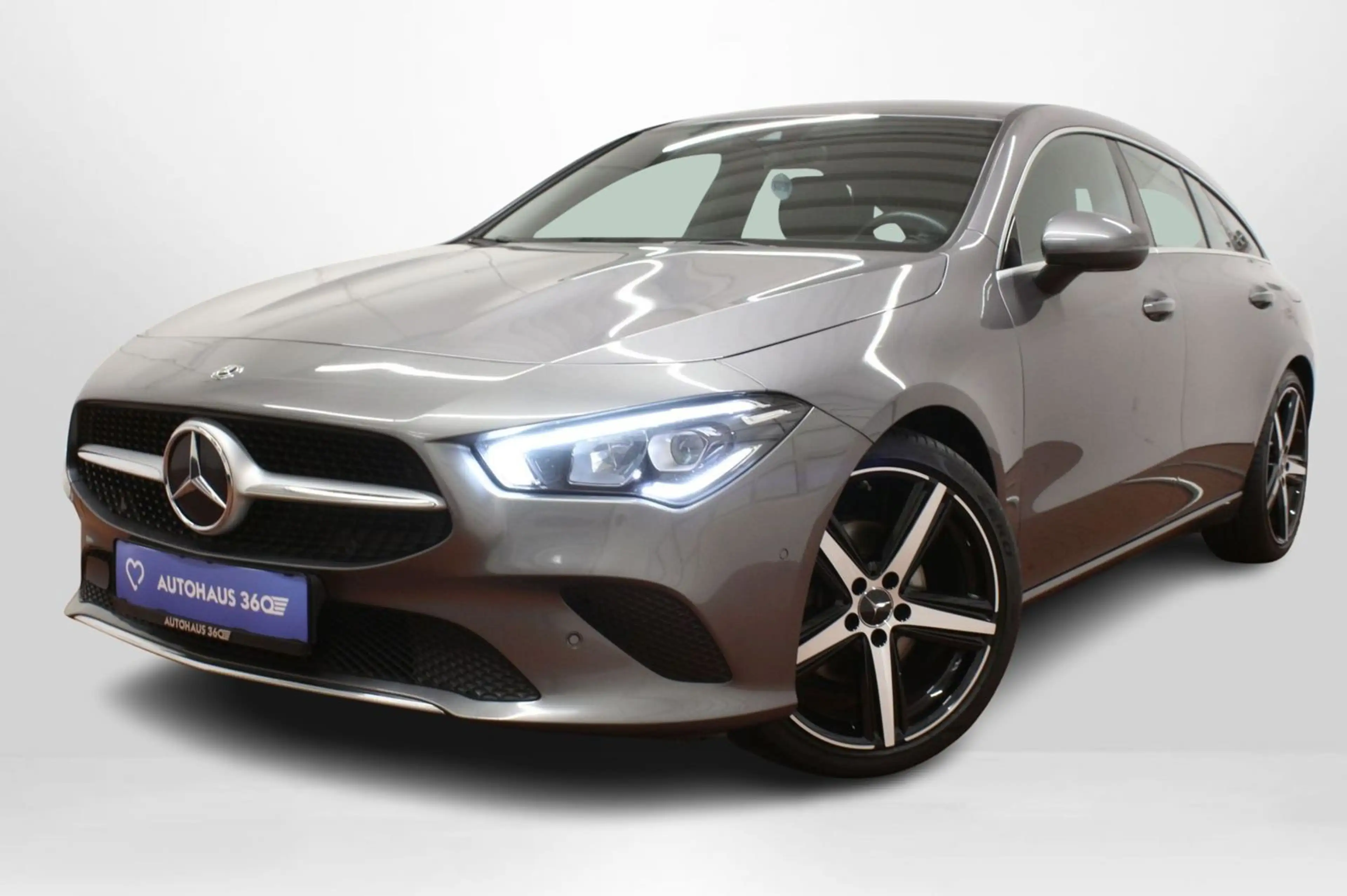 Mercedes-Benz CLA 200 LED Automatik