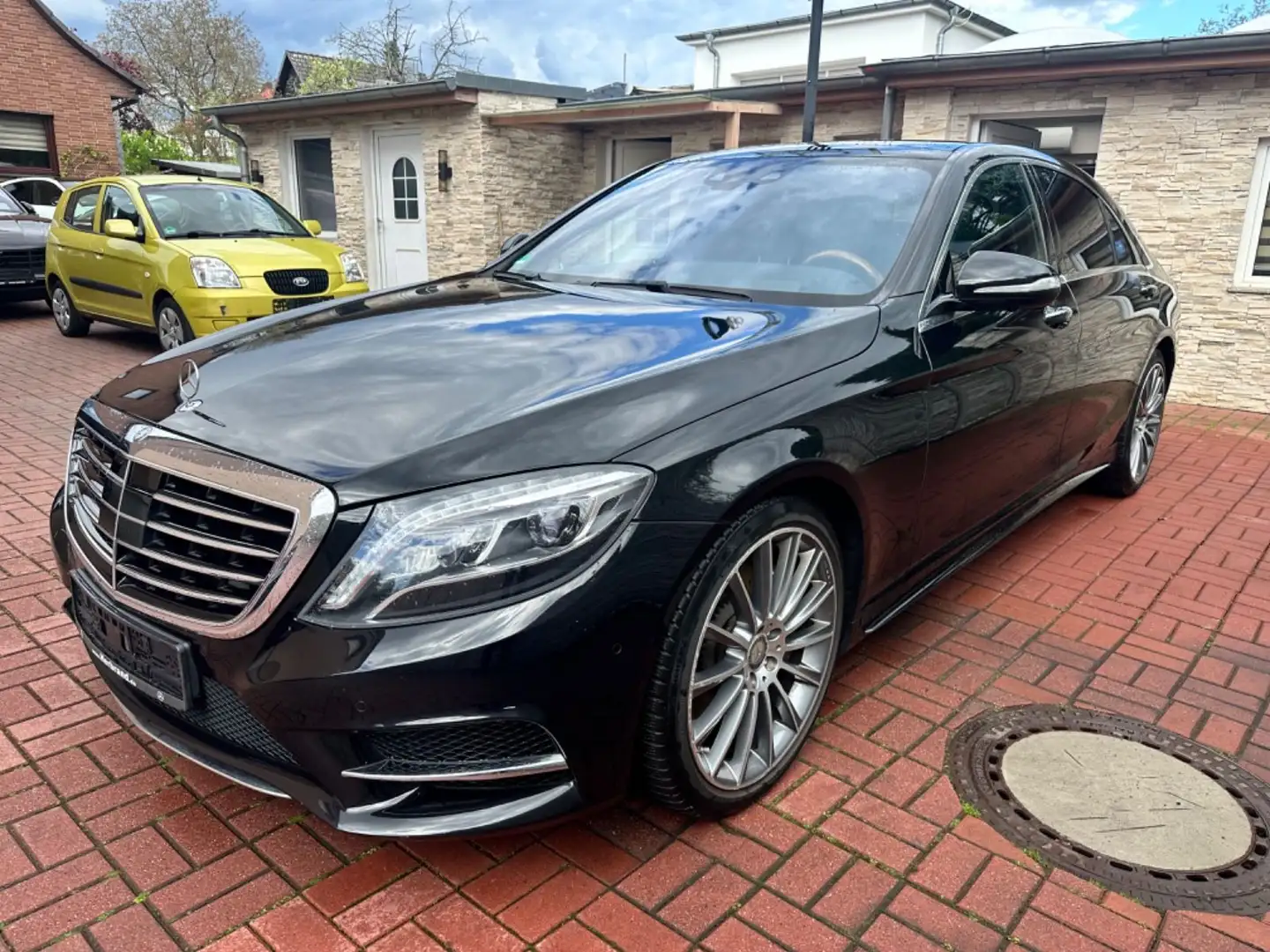 Mercedes-Benz S 350 d BlueTec 4Matic Lang AMG VOLL+PANO+HEAD-UP Schwarz - 1