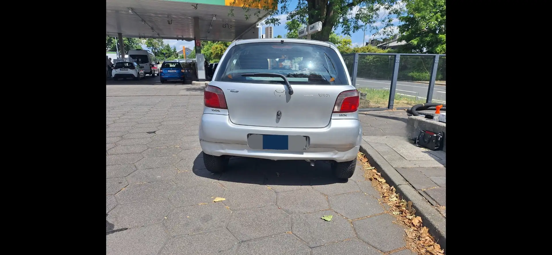 Toyota Yaris Yaris 1.0 Free-Tronic linea sol Argent - 2