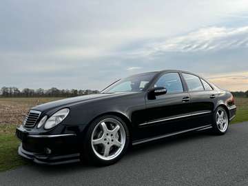 W211 E 55 AMG