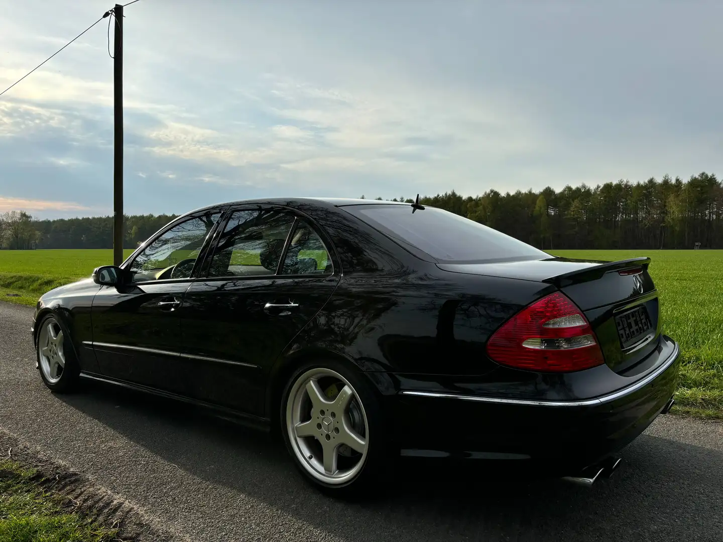 Mercedes-Benz E 55 AMG W211 E 55 AMG TÜV neu Schwarz - 2