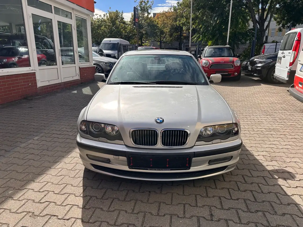 BMW 330 d Limousine*HU04/28*Klima*AHK*SHZ*Xenon*, foto 2
