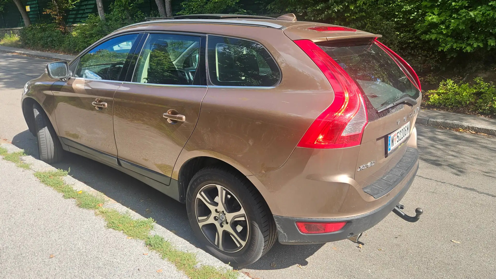 Volvo XC60 XC60 D4 AWD Summum Geartronic Summum Bronze - 2