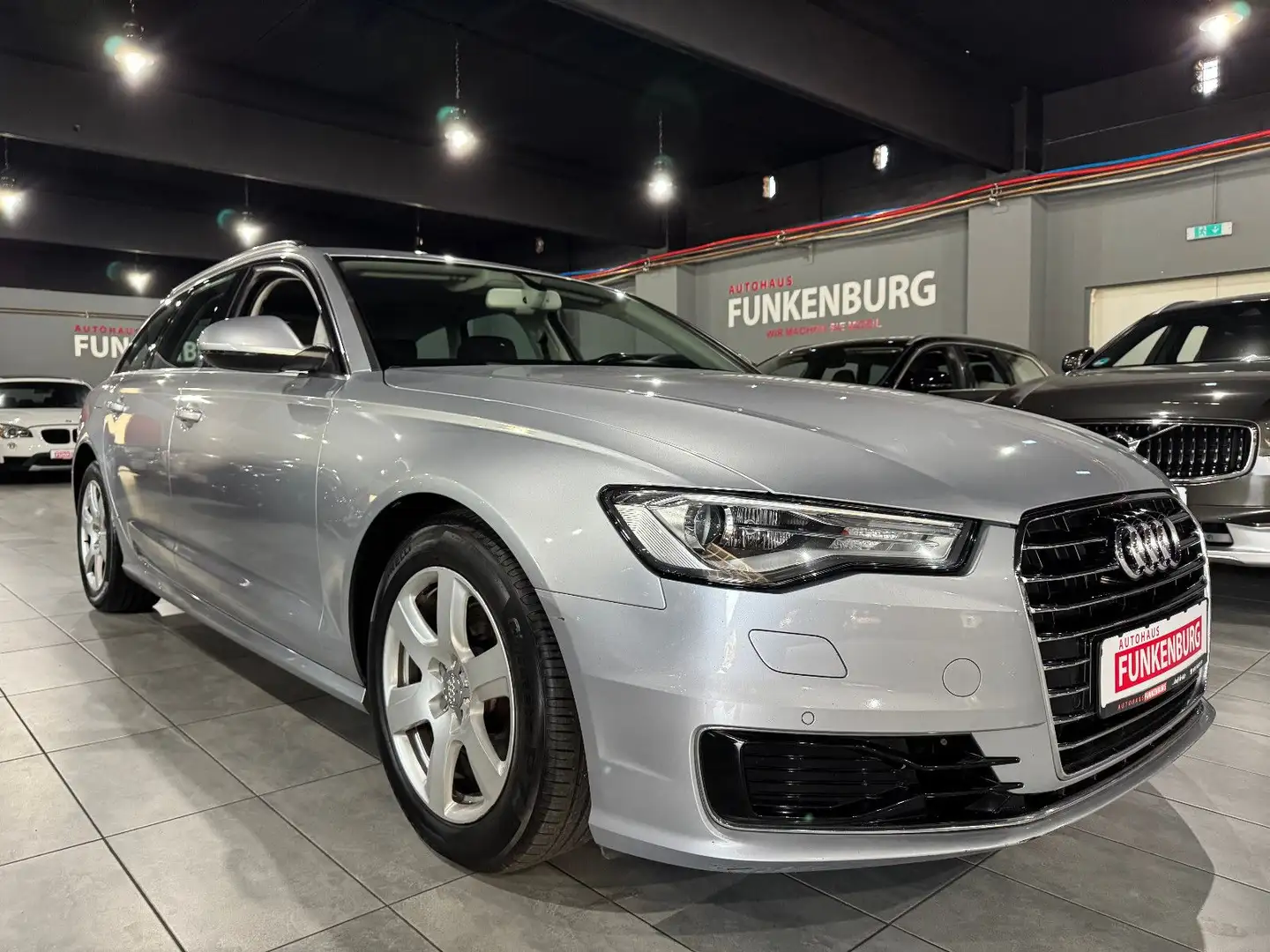 Audi A6 Avant 2.0 TDI ultra AUT/NAVI/XENON/STHZ/PDC Argent - 1