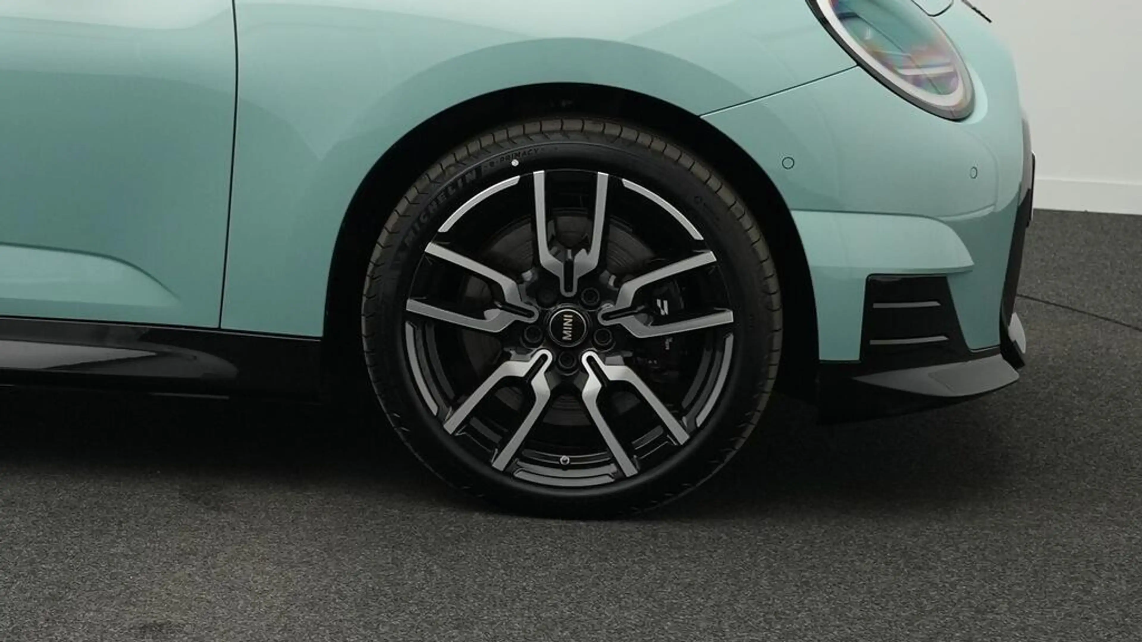 MINI Cooper E John Cooper Works Trim — photo 12