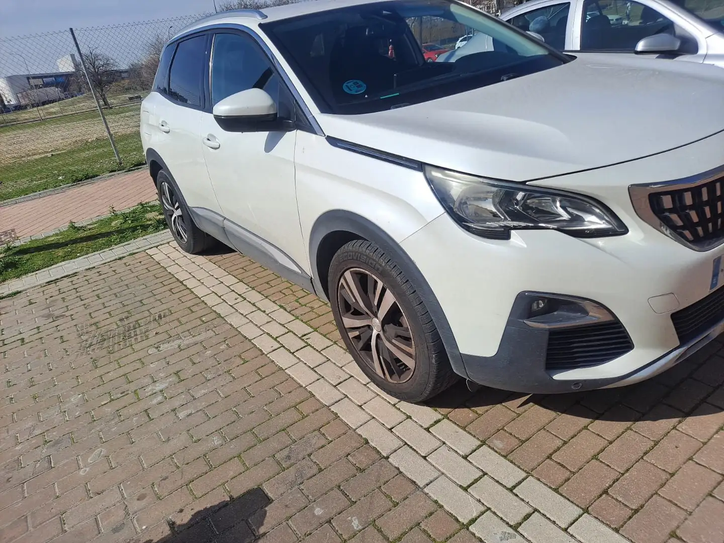 Peugeot 3008 3008 1.2 S Blanco - 2