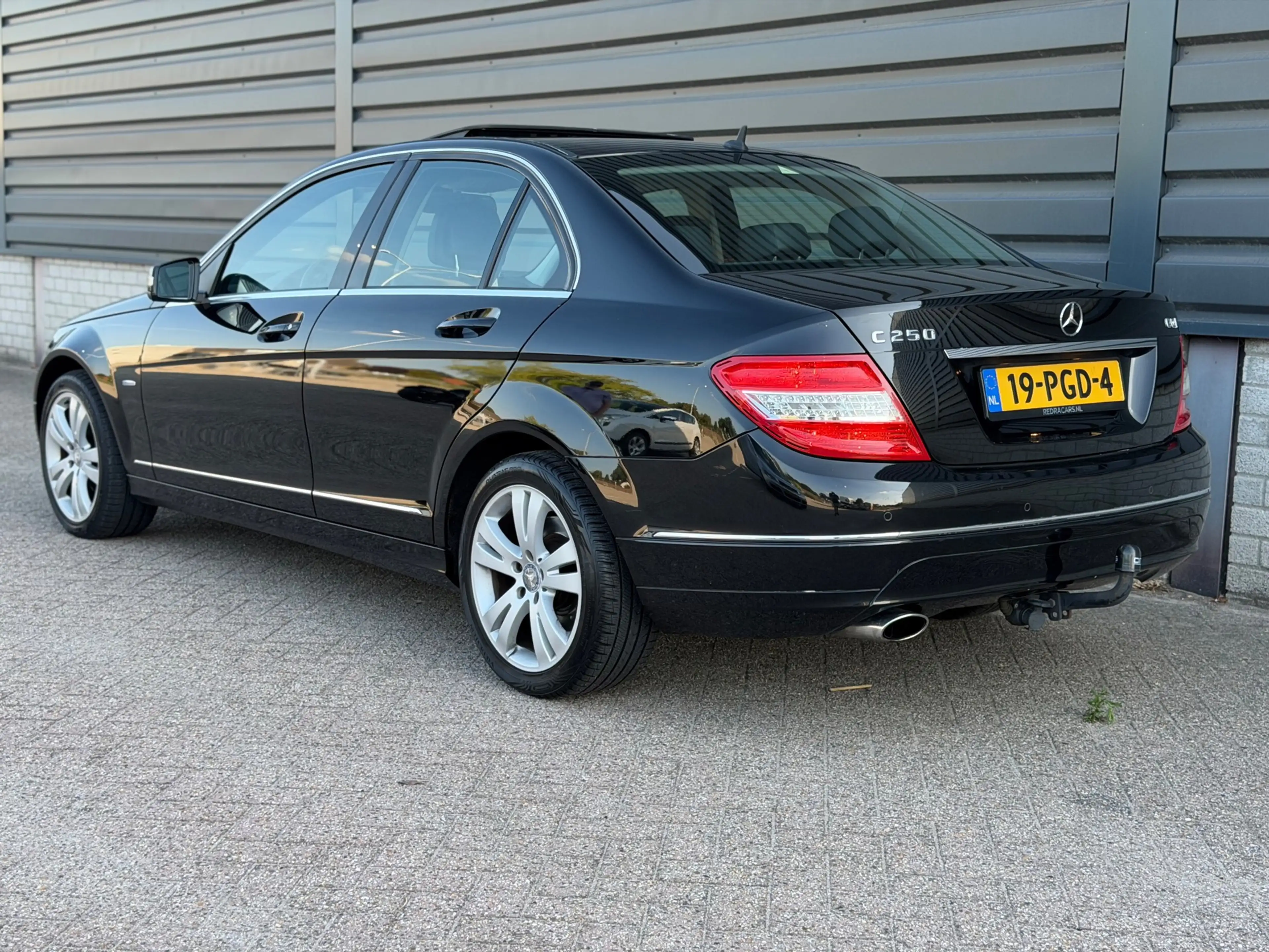 Mercedes-Benz C 250 CGI BlueEFFICIENCY Xeno Schuifdak Trekhaak — photo 4