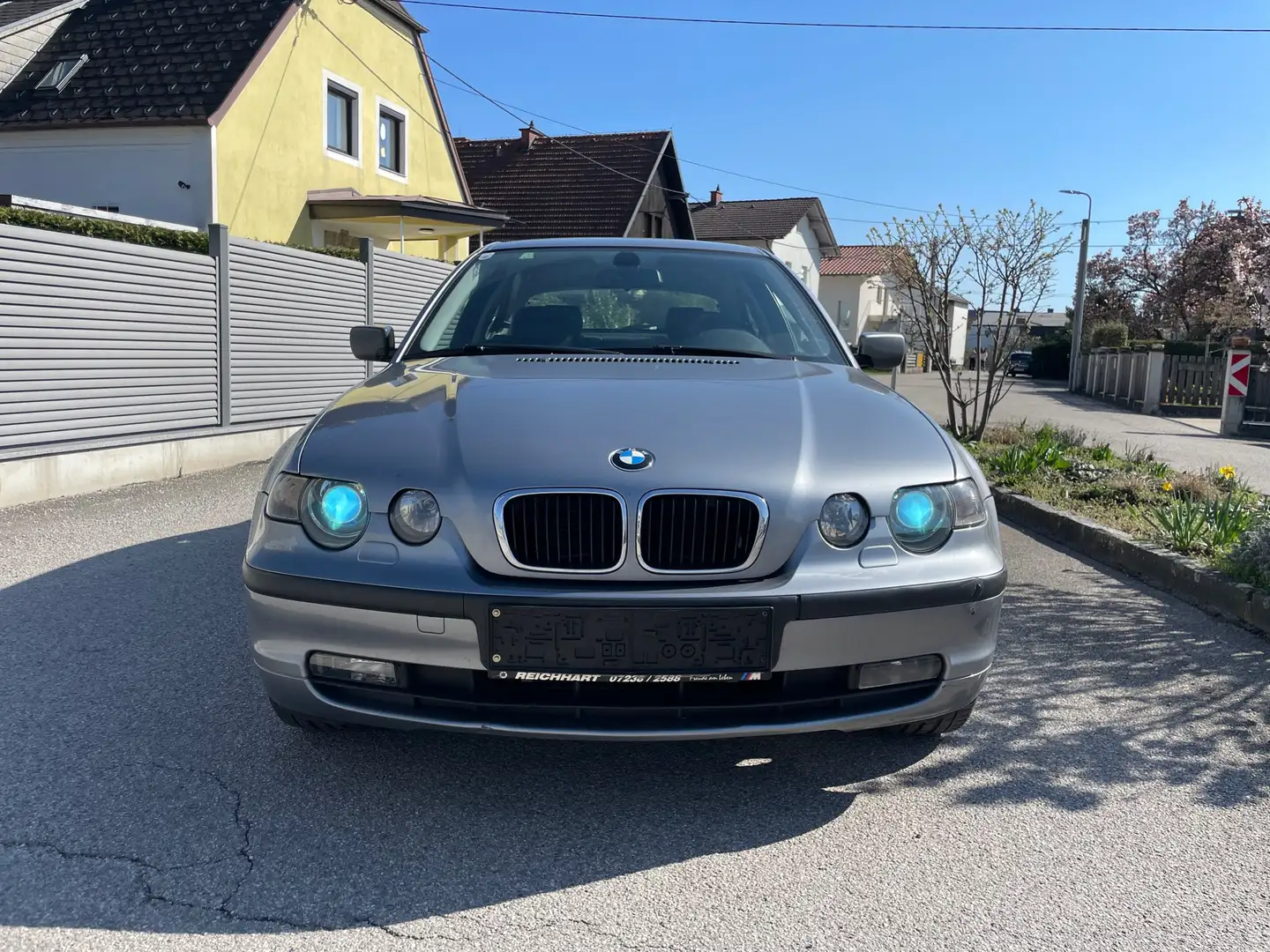 BMW 318 318td compact Österreich-Paket Gris - 2