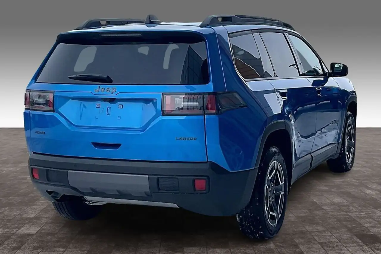 Jeep Cherokee снимка Jeep Cherokee