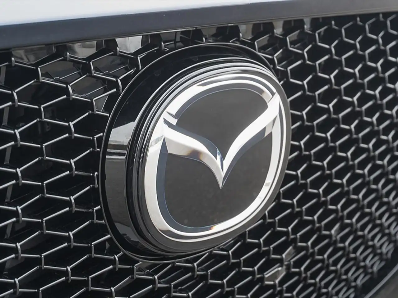 Mazda 3 снимка Mazda 3