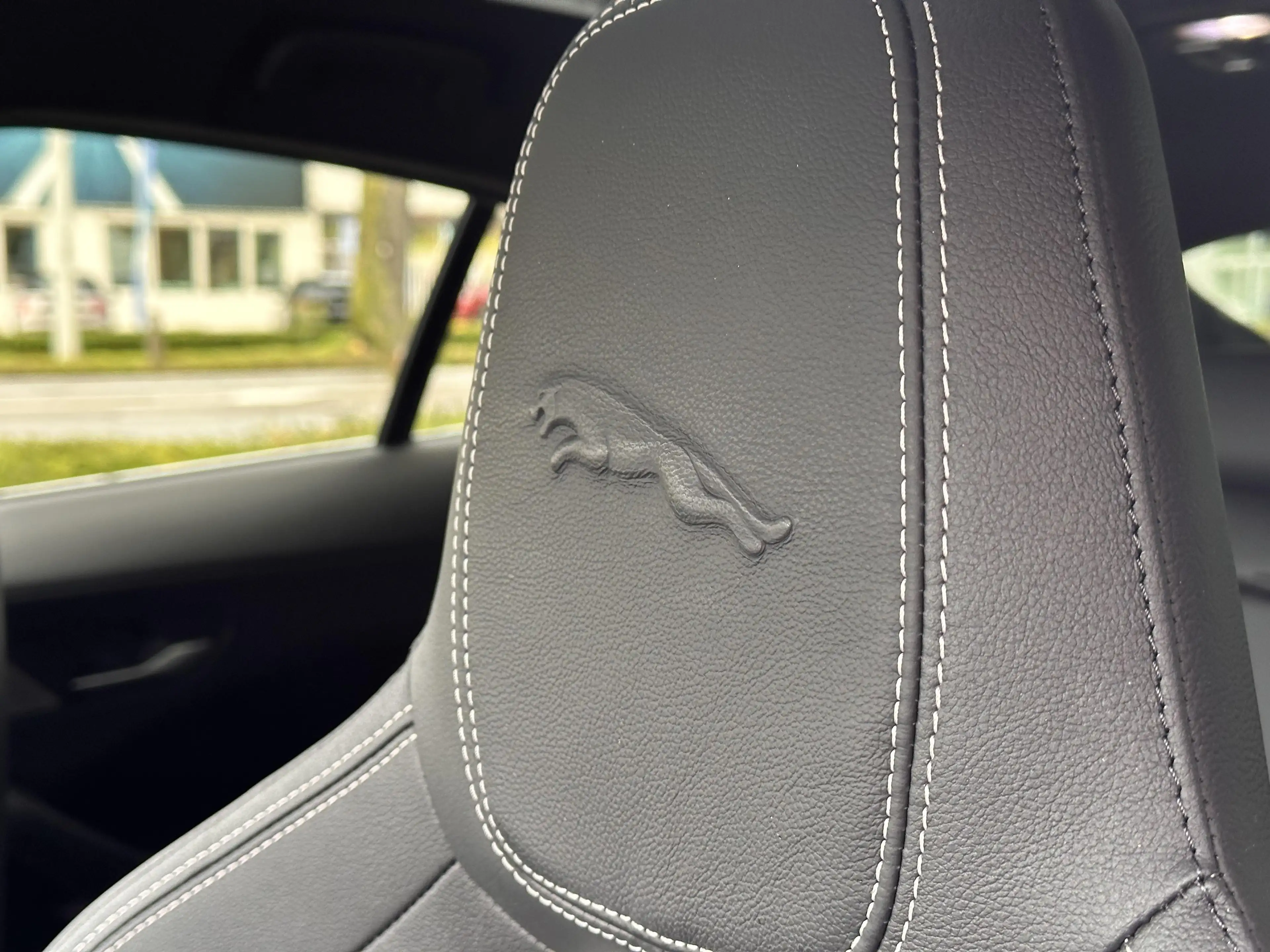 Jaguar I-Pace EV400 SE AWD Auto. 23MY | LED | Keyless | Memory | — photo 14