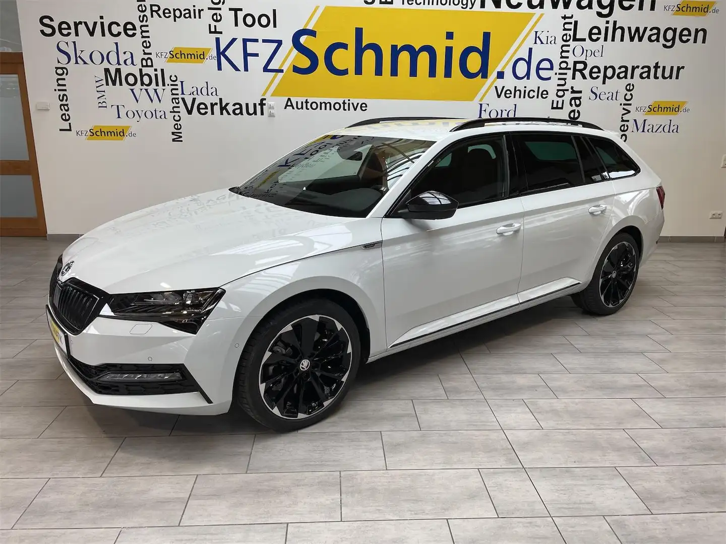 Skoda Superb Combi 2.0 TSI SportLine 4x4 * AHK * Weiß - 1
