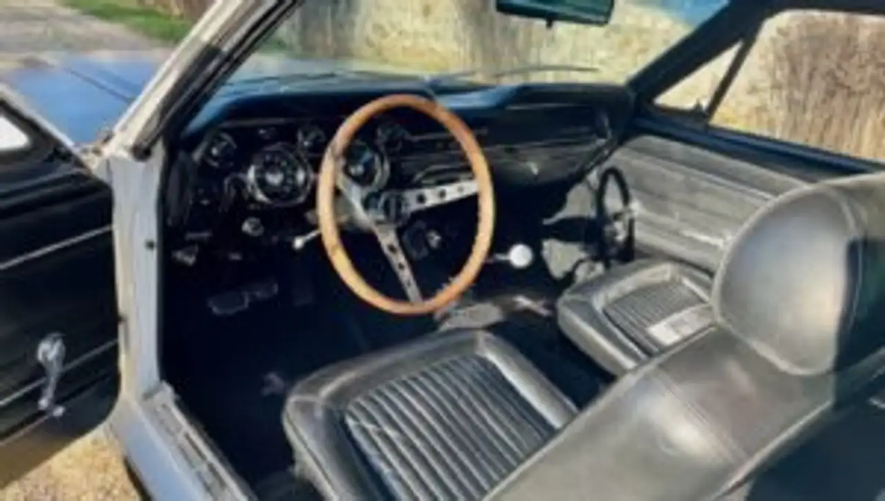 Ford Mustang 1967 coupe v8, foto 3
