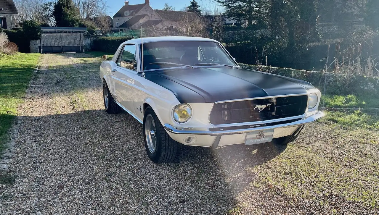 Ford Mustang 1967 coupe v8, foto 12