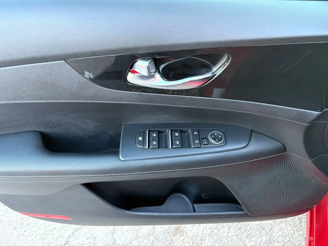 Kia Forte снимка Kia Forte