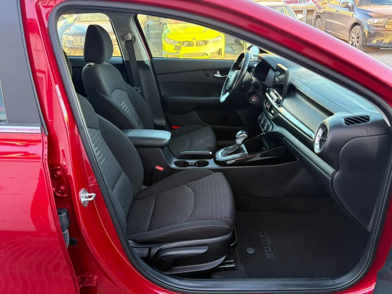 Kia Forte снимка Kia Forte