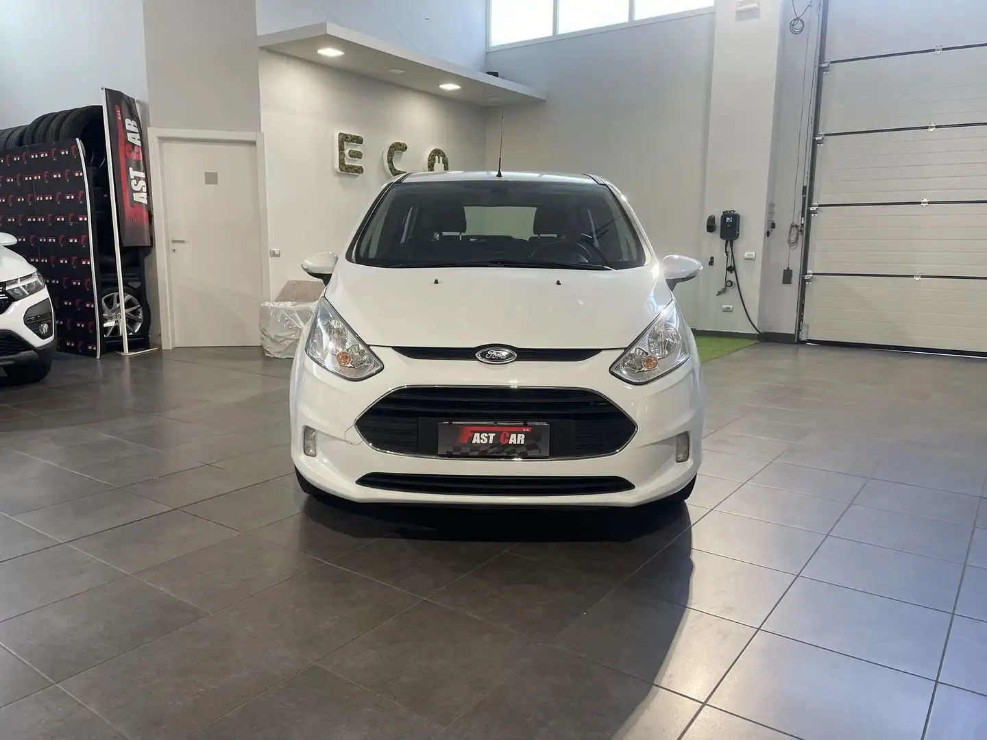 Ford B-Max 1.5 TDCi 75CV Business Titanium Bianco - 2