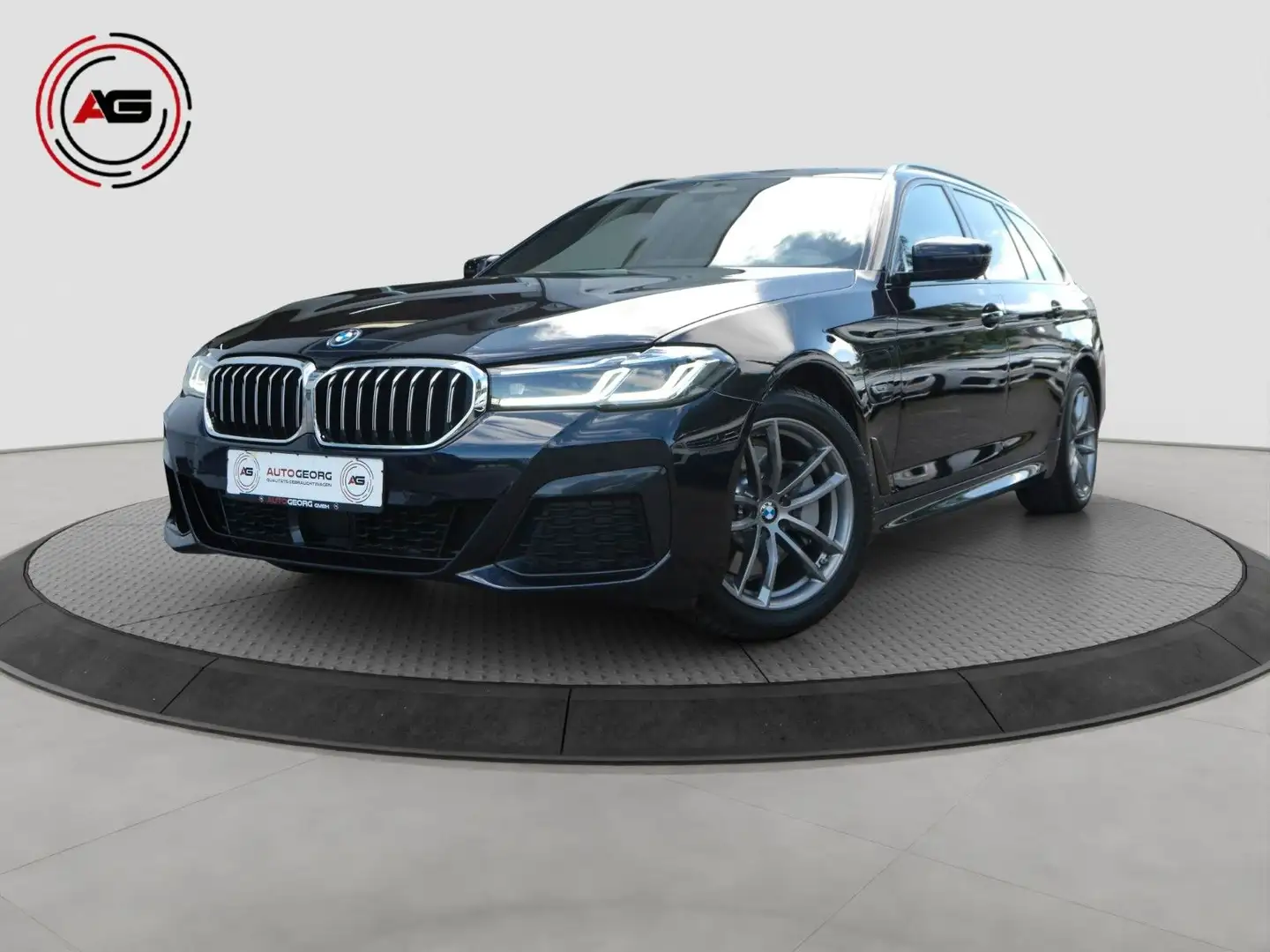 BMW 530 eT M-SPORT LC.PRO LASER ACC HUD AHK H&K KAMER Zwart - 1
