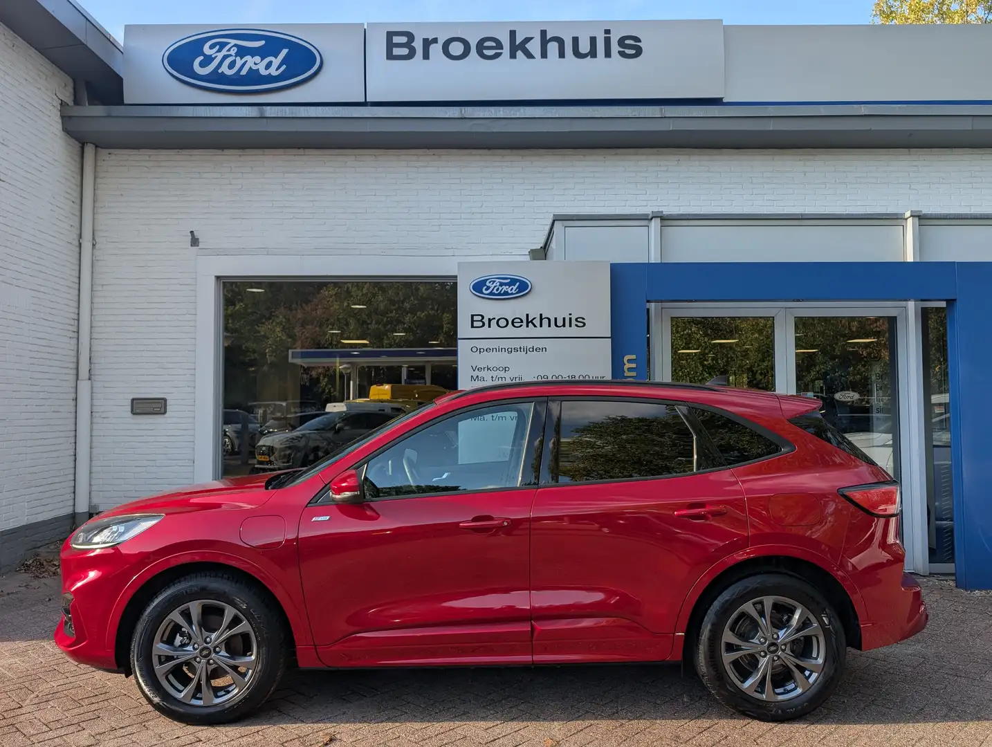 Ford Kuga 2.5 PHEV ST-Line 225pk | Winter Pack | Carplay | C Rood - 2