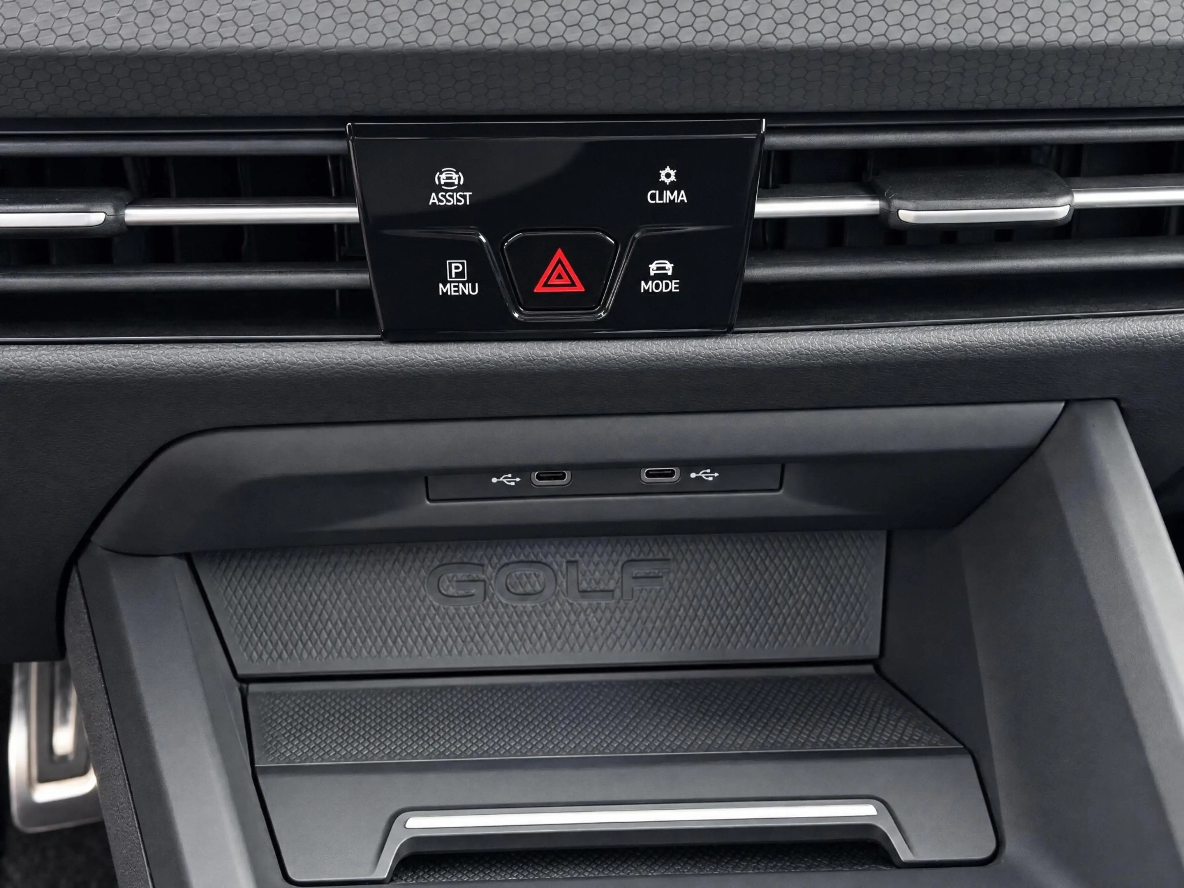 Volkswagen Golf GTE 1.4 eHybrid 245pk · Panoramadak · Trekhaak · Apple — photo 14