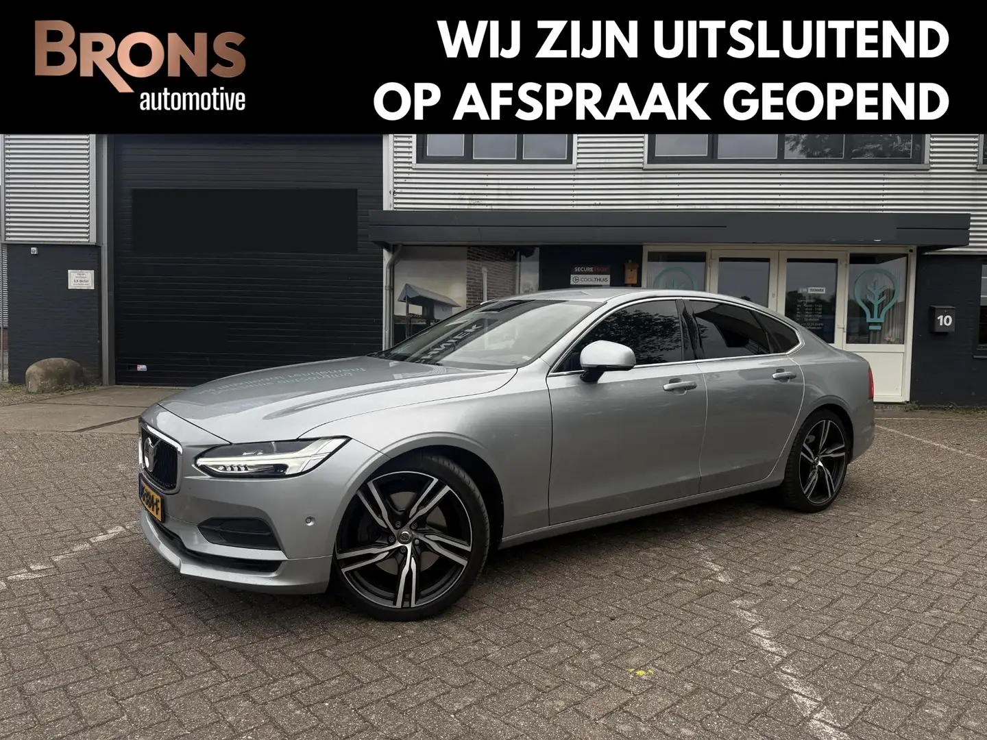 Volvo S90 2.0 T5 255pk | leder | BLIS l adap cruise Grijs - 1