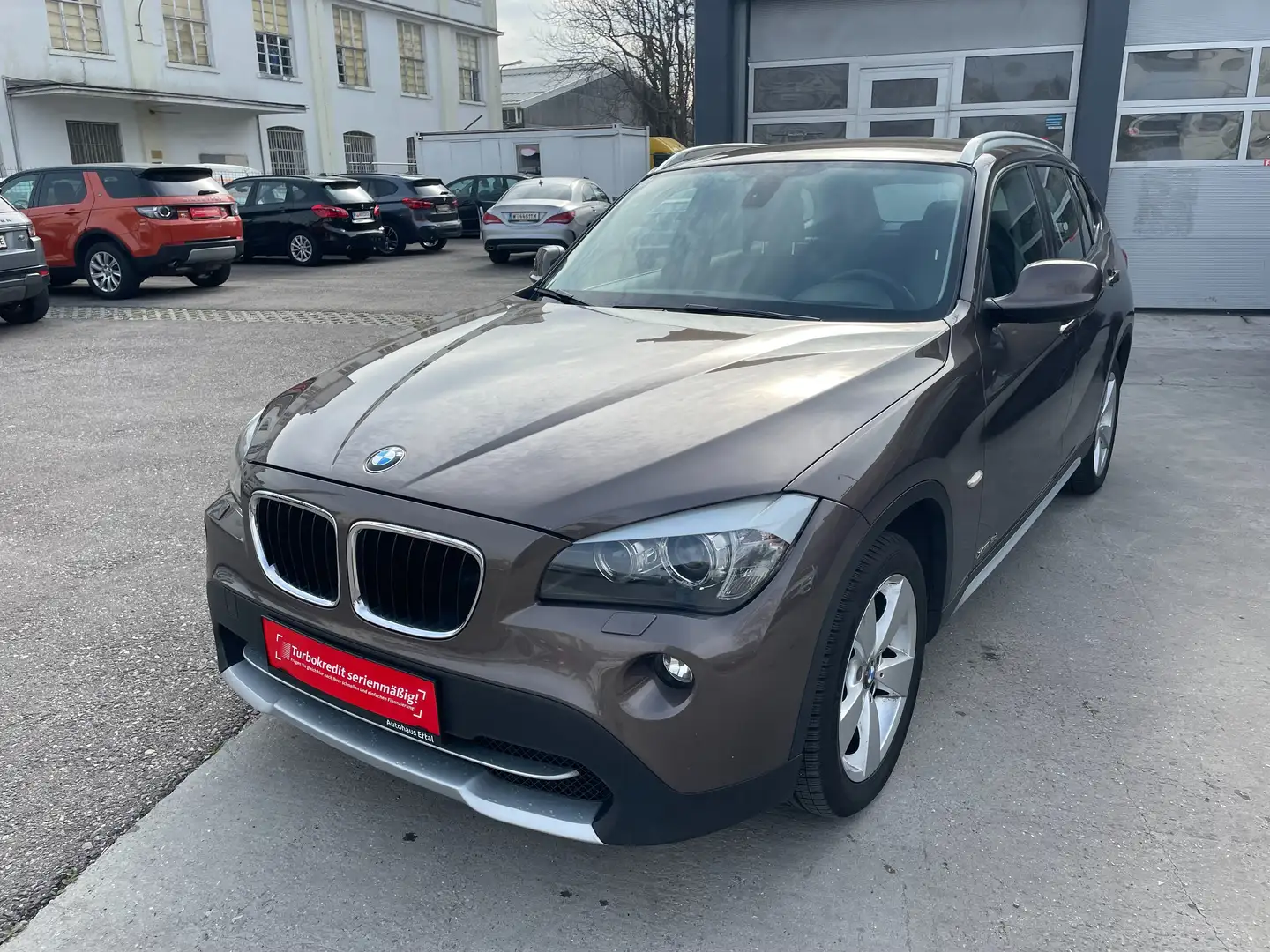 BMW X1 xDrive18d Aut.*KLIMA*TEMPOMAT*AHK*MFL*KREDIT* Braun - 2