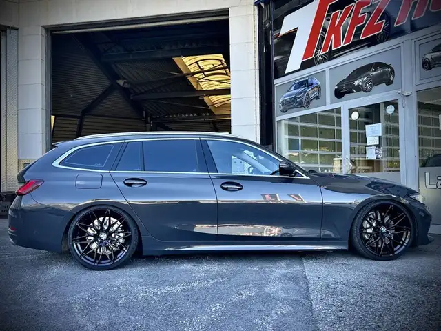 BMW 330 d xDrive ''KW-Gewinde-20-Zoll'' Ansicht 9