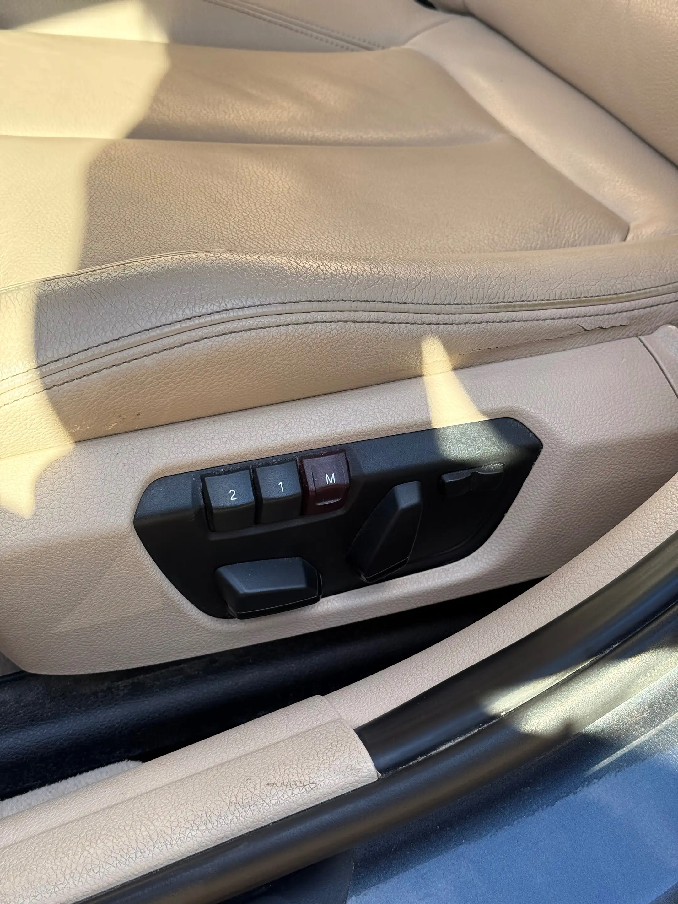 BMW 318 318 d — photo 14