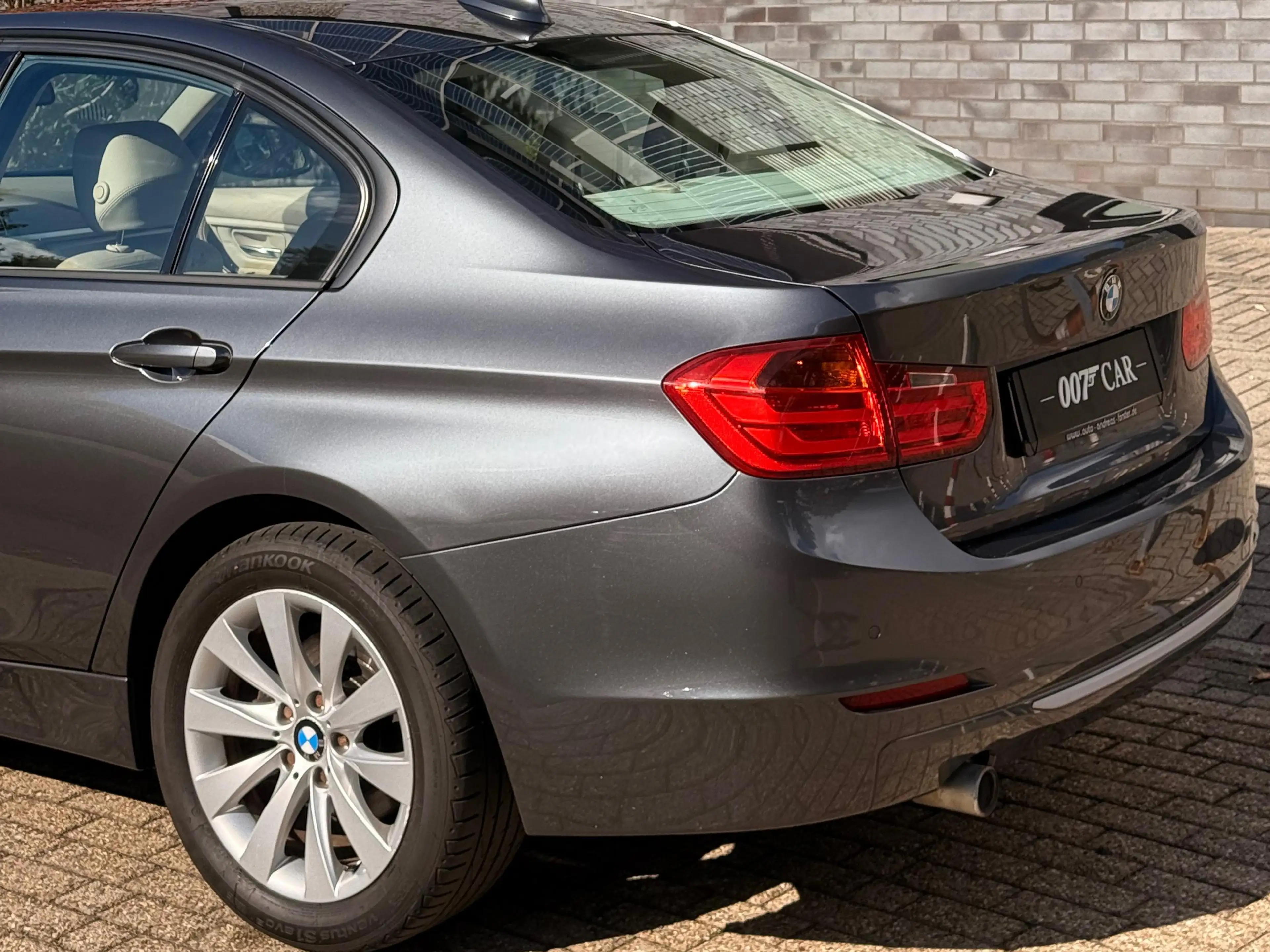 BMW 318 318 d — photo 7