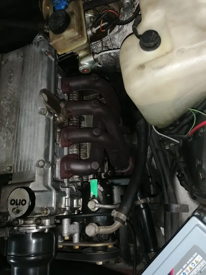 Alfa Romeo 75 2.0i ts - 2