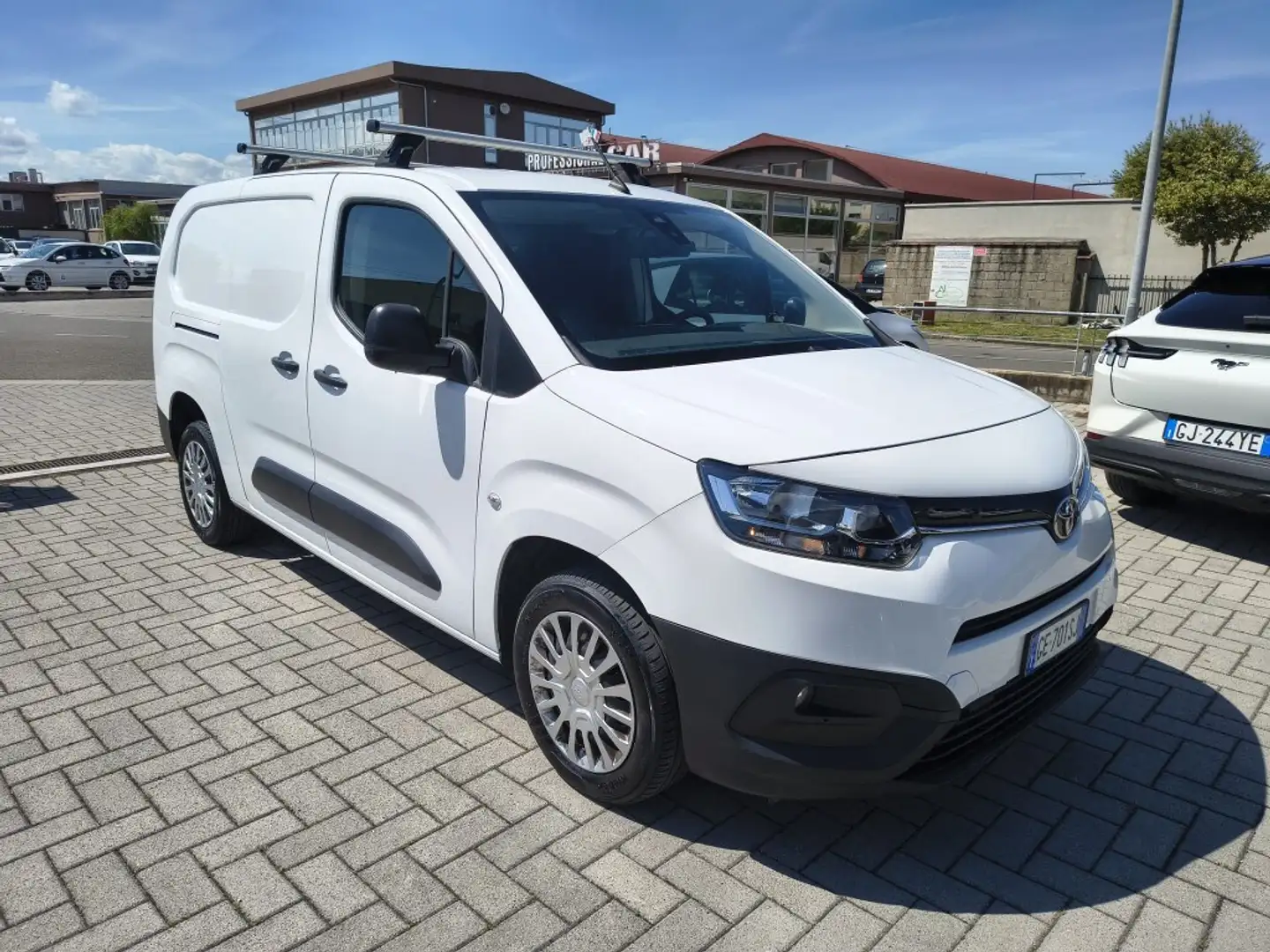Toyota Proace City Proace City 1.5D 130 CV S&S PL 4p. Comfort Bianco - 2