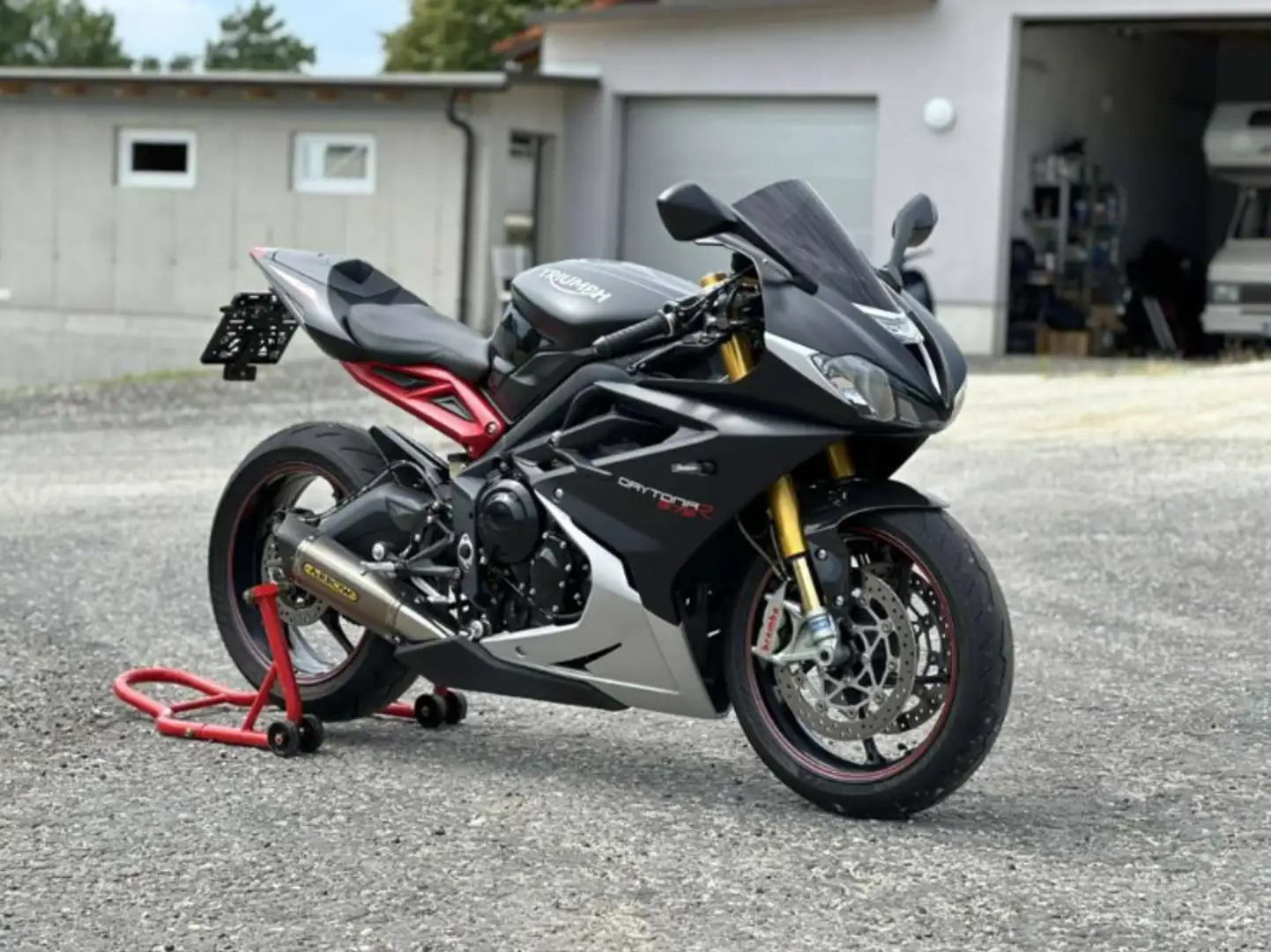 Triumph Daytona 675 R Negro - 1