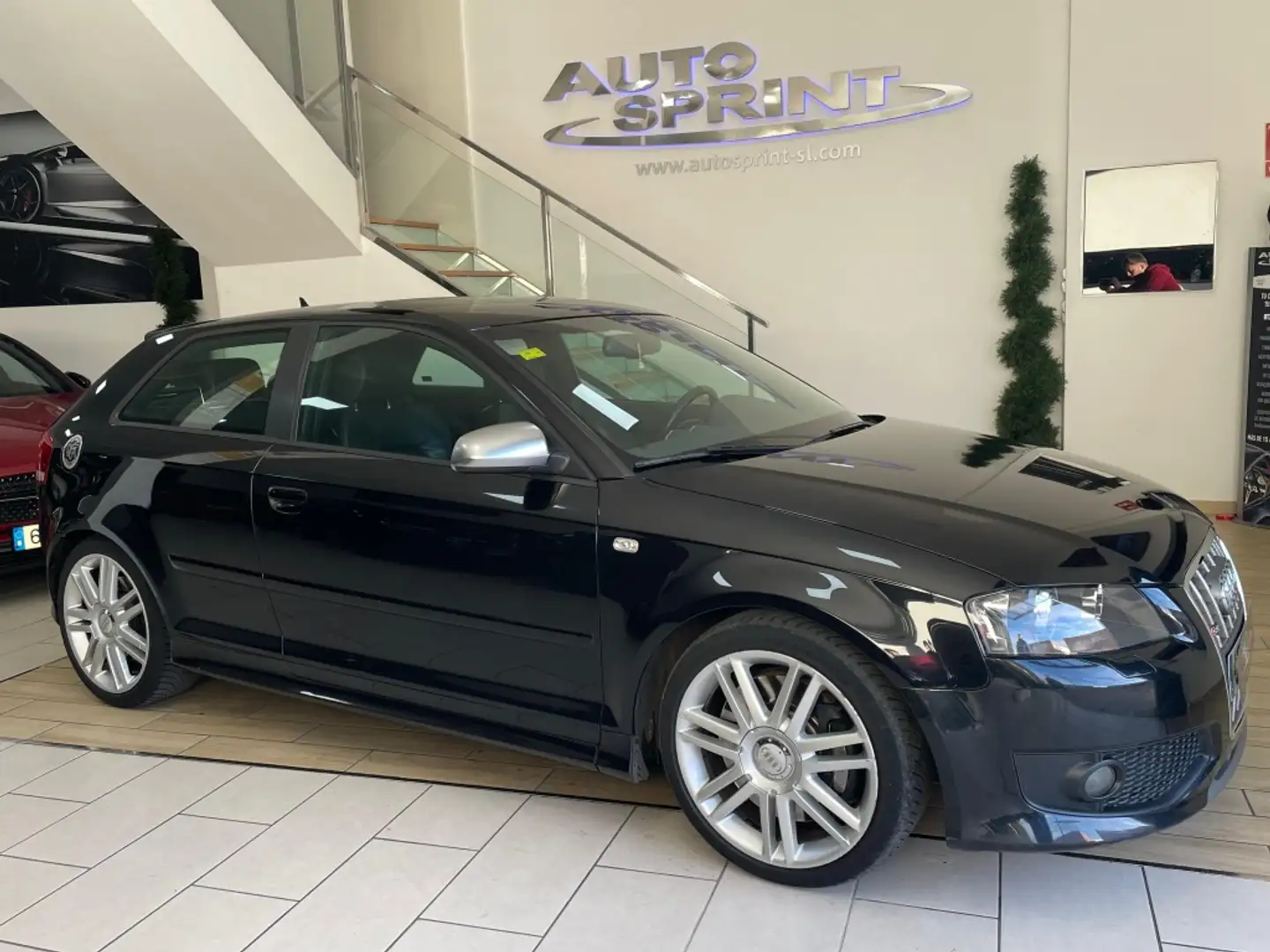 Audi S3 2.0 TFSI quattro Schwarz - 2