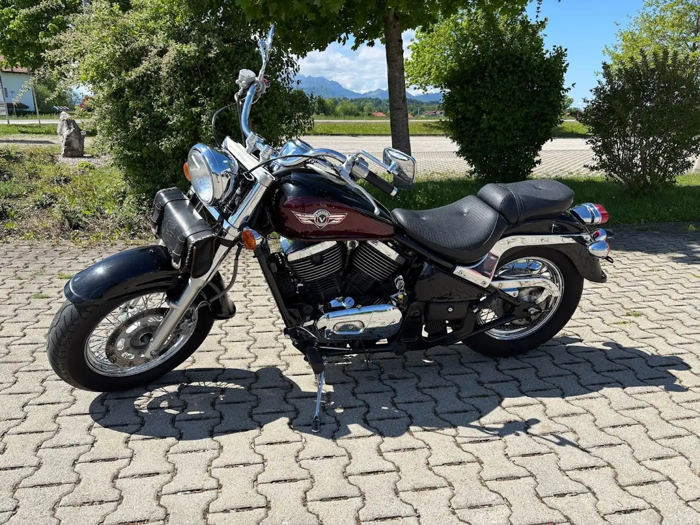 Kawasaki VN 800 Classic Černá - 1