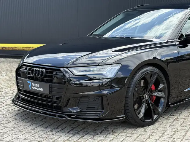 Audi A6 view 6