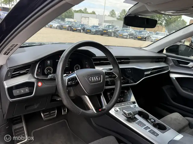 Audi A6 view 12