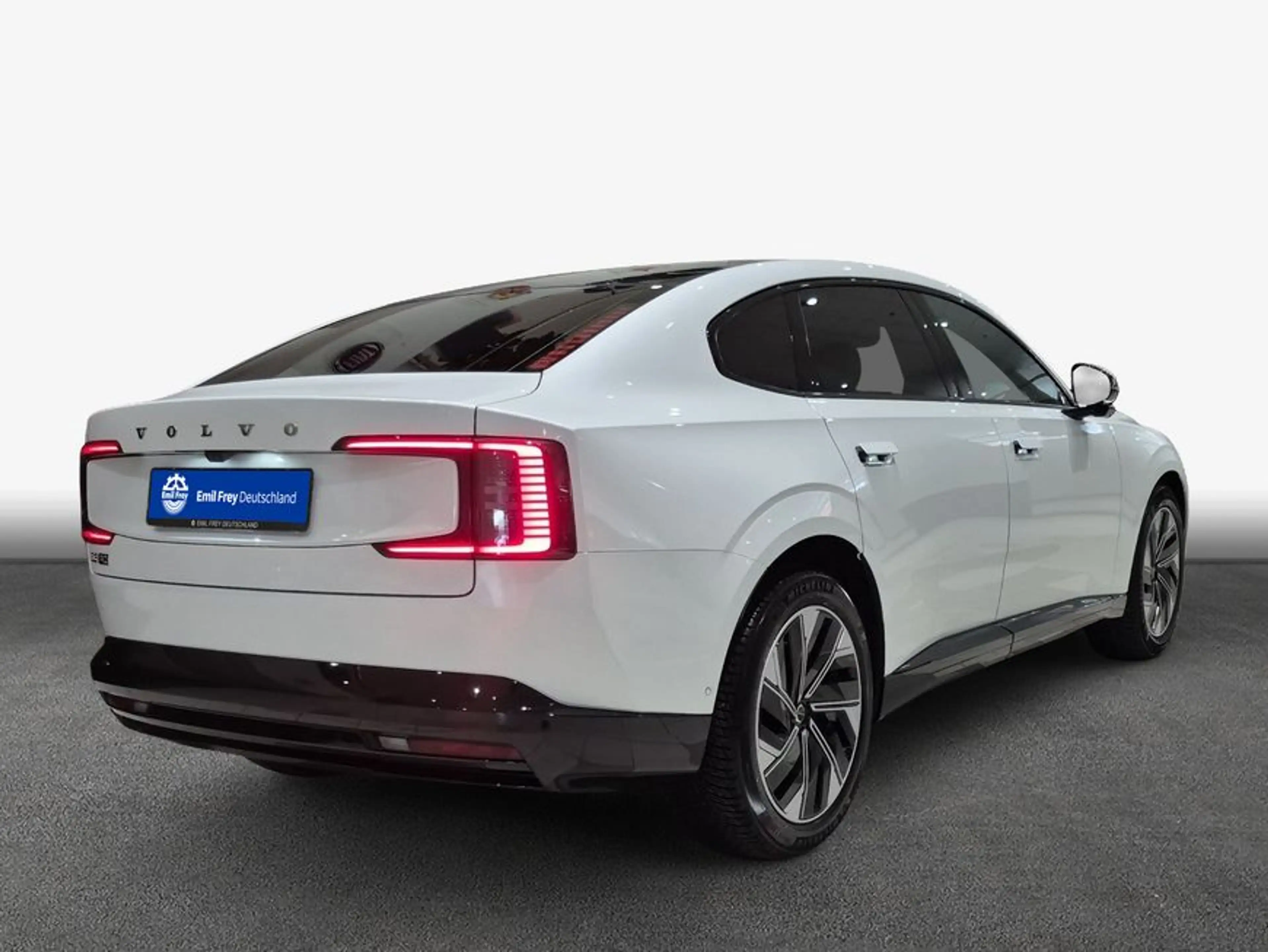 Volvo ES90 Single Motor RWD Ultra 245 kW, 5-türig (Strom — photo 2
