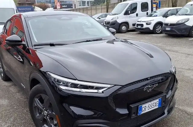 Ford Mustang Mustang Standard Range RWD CVT