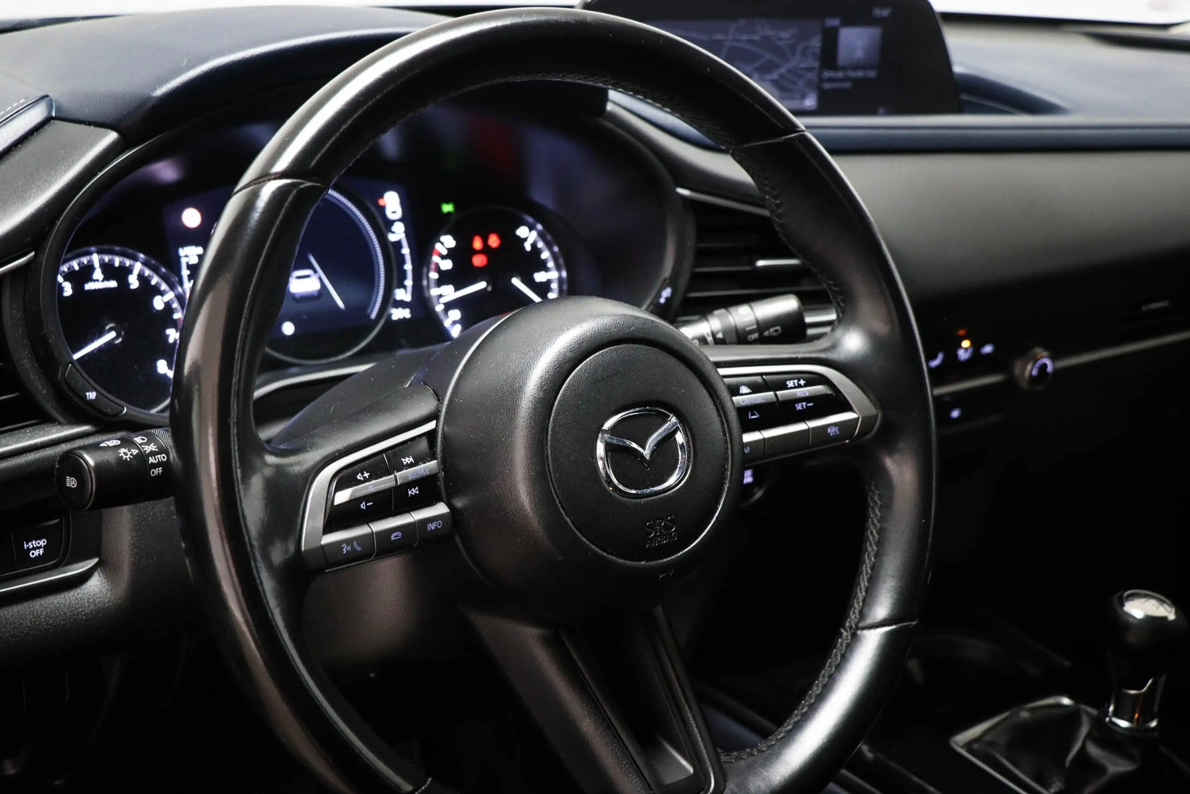 Mazda CX-30 2.0 e-SkyActiv-G M Hybrid | HEAD UP | DAB | APPLE — photo 32