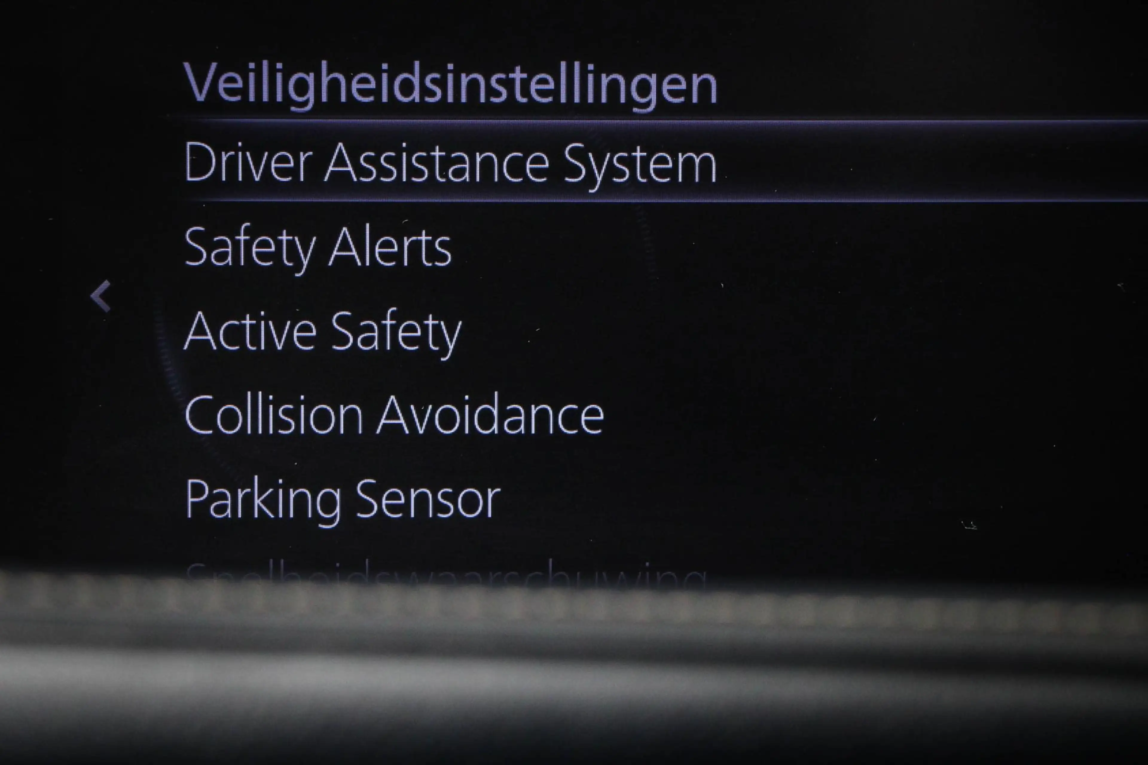 Mazda CX-30 2.0 e-SkyActiv-G M Hybrid | HEAD UP | DAB | APPLE — photo 45
