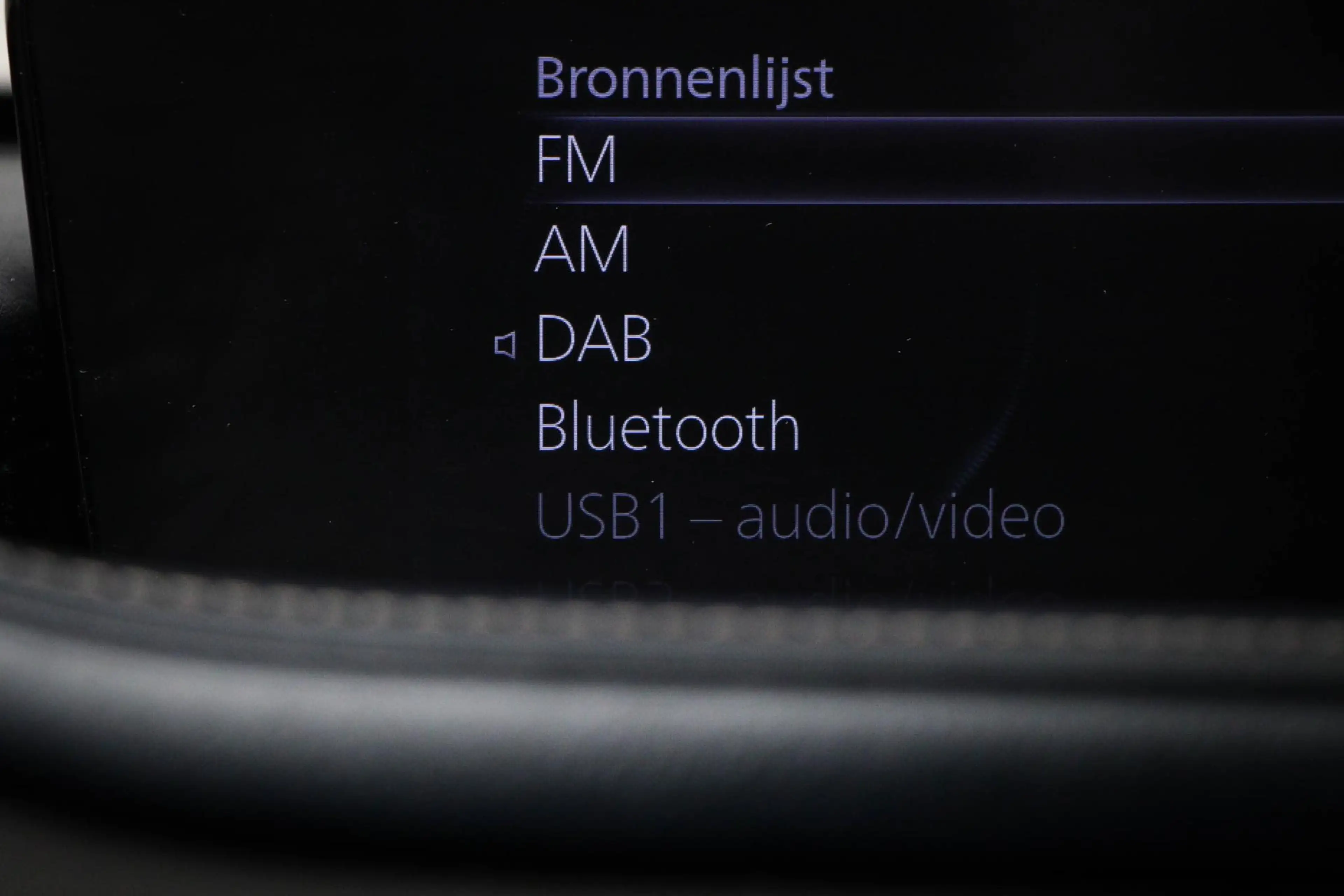 Mazda CX-30 2.0 e-SkyActiv-G M Hybrid | HEAD UP | DAB | APPLE — photo 42