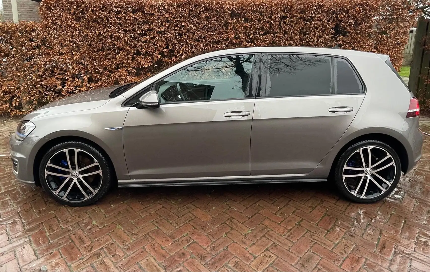 Volkswagen Golf 1.4 TSI GTE Grijs - 2