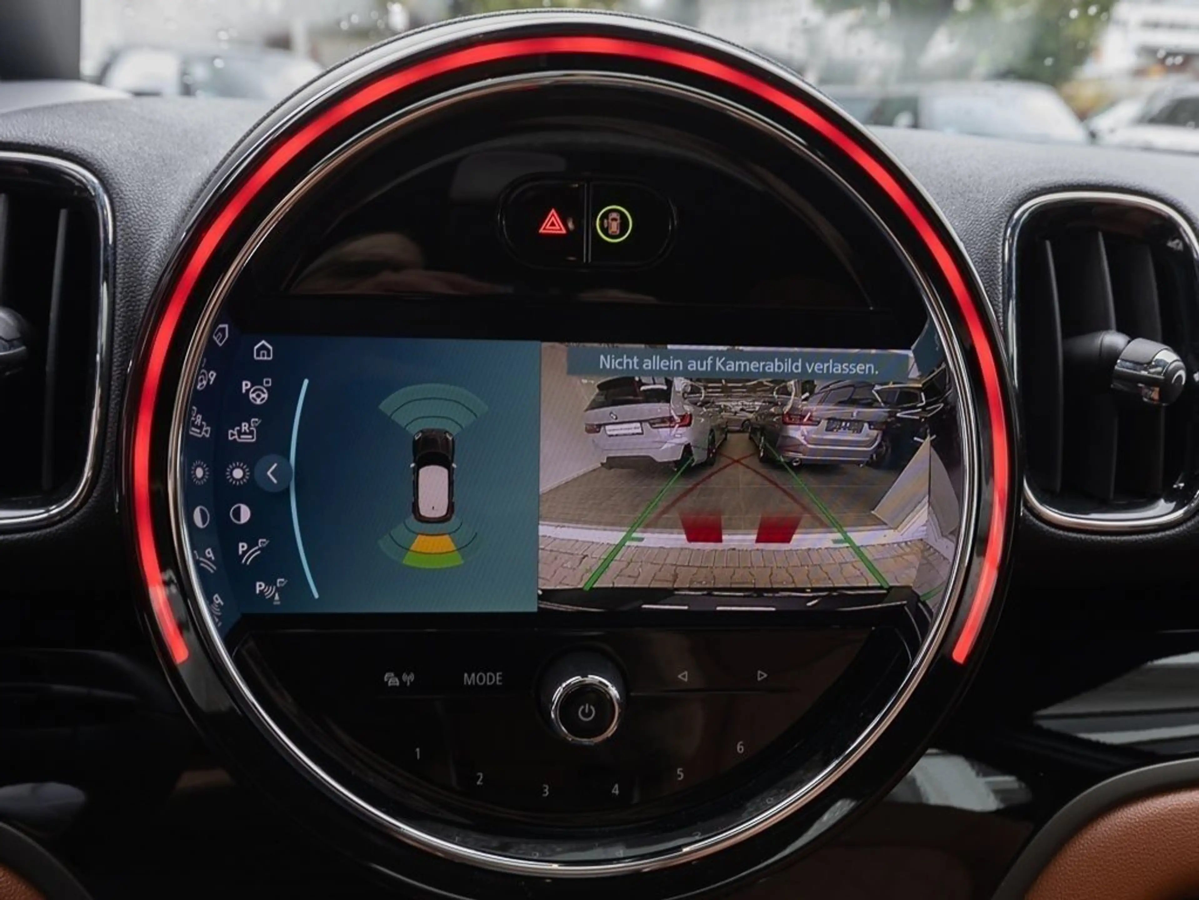 MINI Cooper Countryman HUD PANO ACC RFK NAVI LED DAB — photo 8