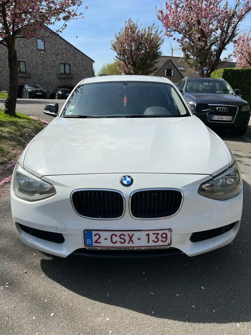 BMW 114 114i Wit - 2