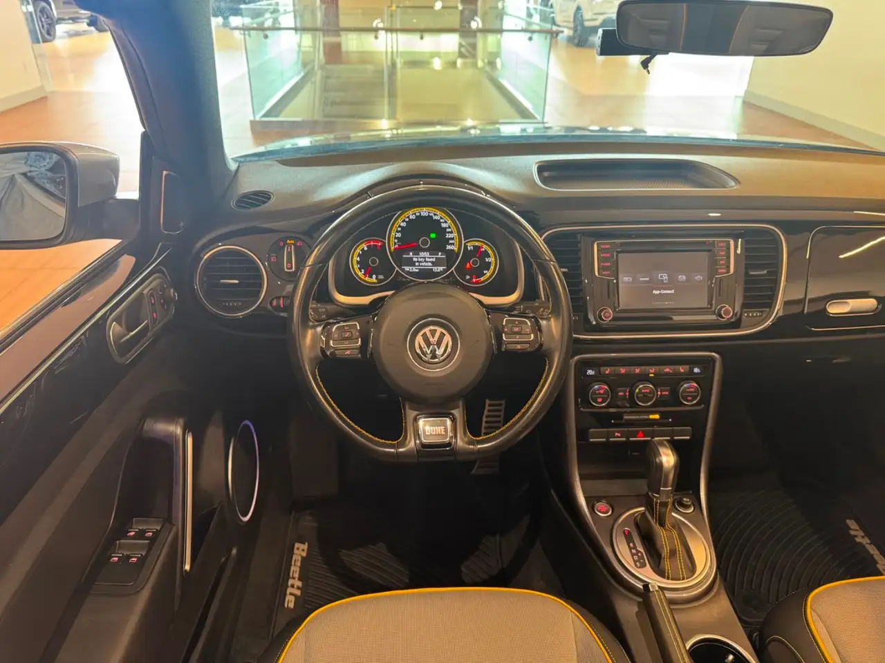 Volkswagen Beetle photo Volkswagen Beetle
